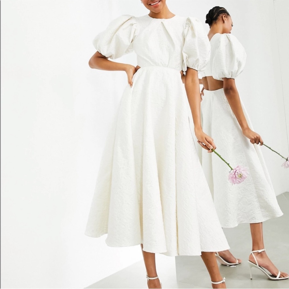 NWT ASOS Bridal Bridget Jacquard Puff Sleeve Wedding Dress with Cut-Out Back